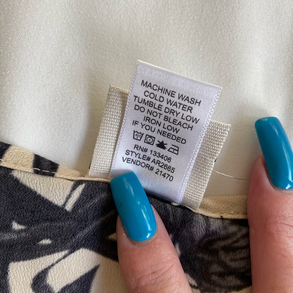 Romper - Picture 3 of 8